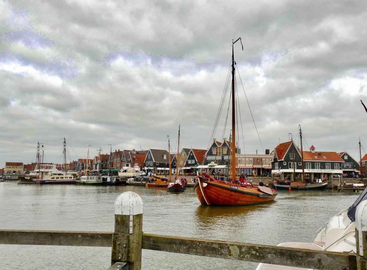 Kuipers Bed Bed & Breakfast Volendam Exterior photo