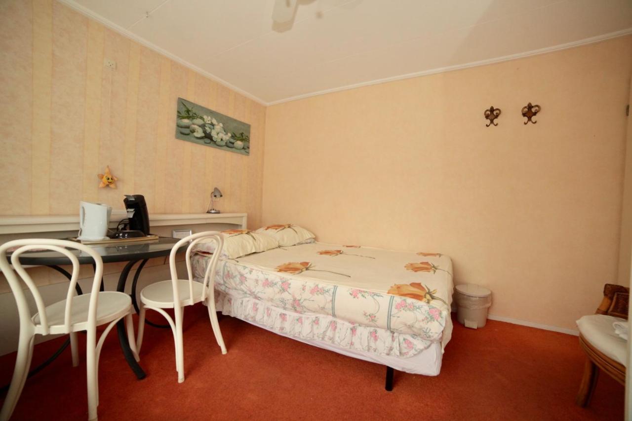 Kuipers Bed Bed & Breakfast Volendam Exterior photo